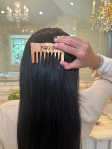 Squiggly Neem Comb